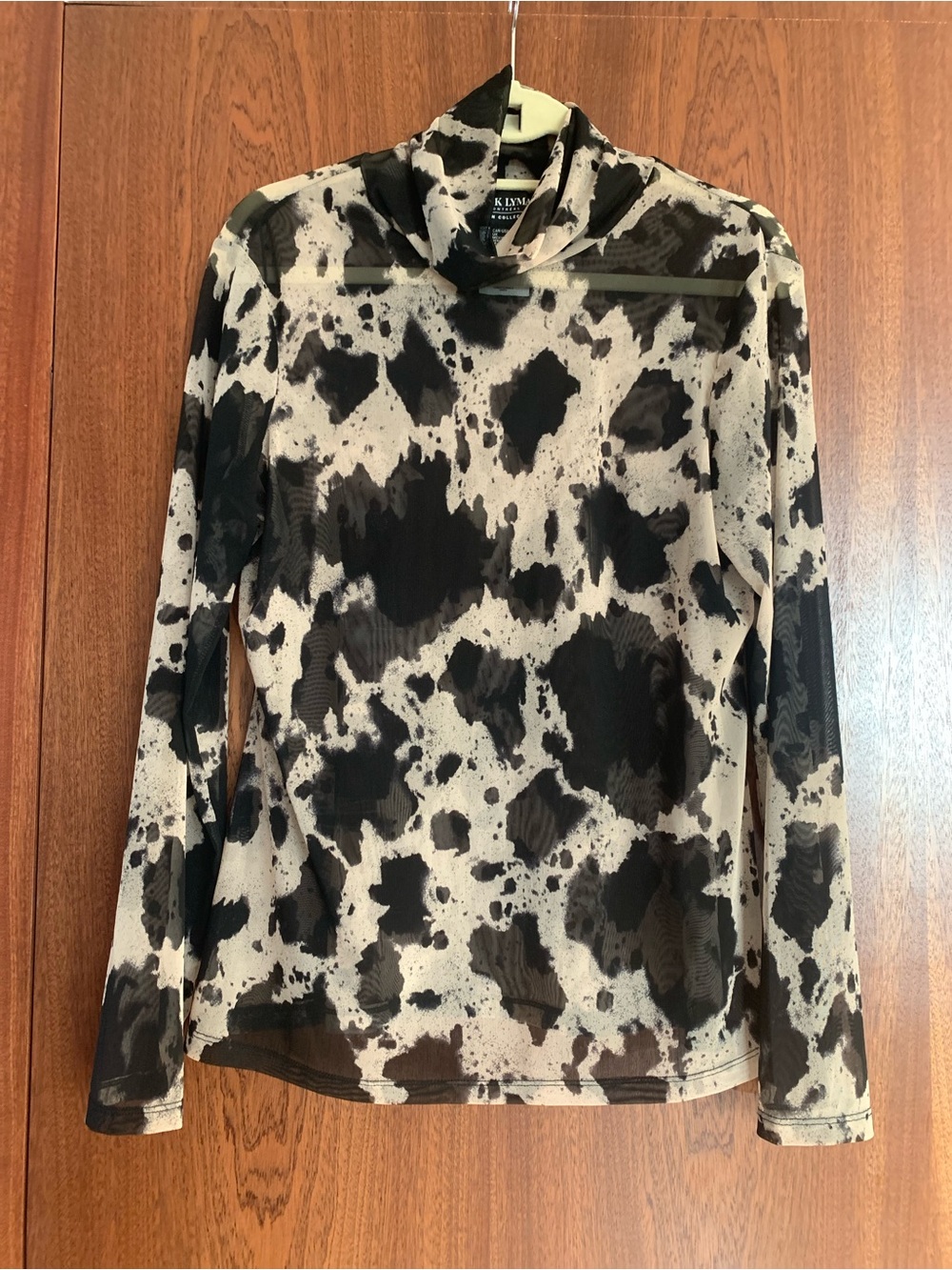 Frank Lyman Design Black & Cream Sheer Mock Neck Long-Sleeve Top